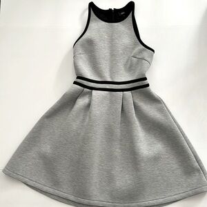 MOSSIMO SLEEVELESS BABYDOLL STYLE DRESS, GREY WITH BLACK, Size Small